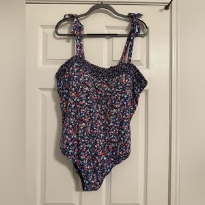 Draper James x Lands End One Piece Swimsuit size 20